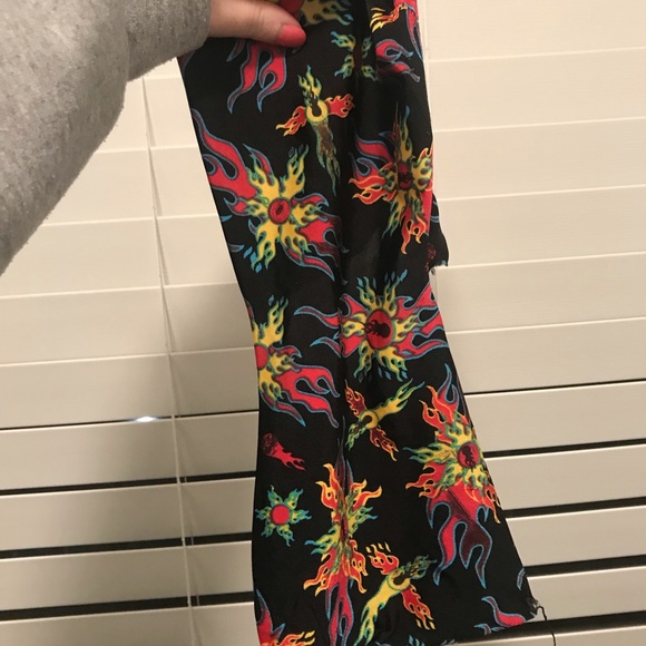 Cool Flame Design Book Sock 🔥 - Picture 6 of 6